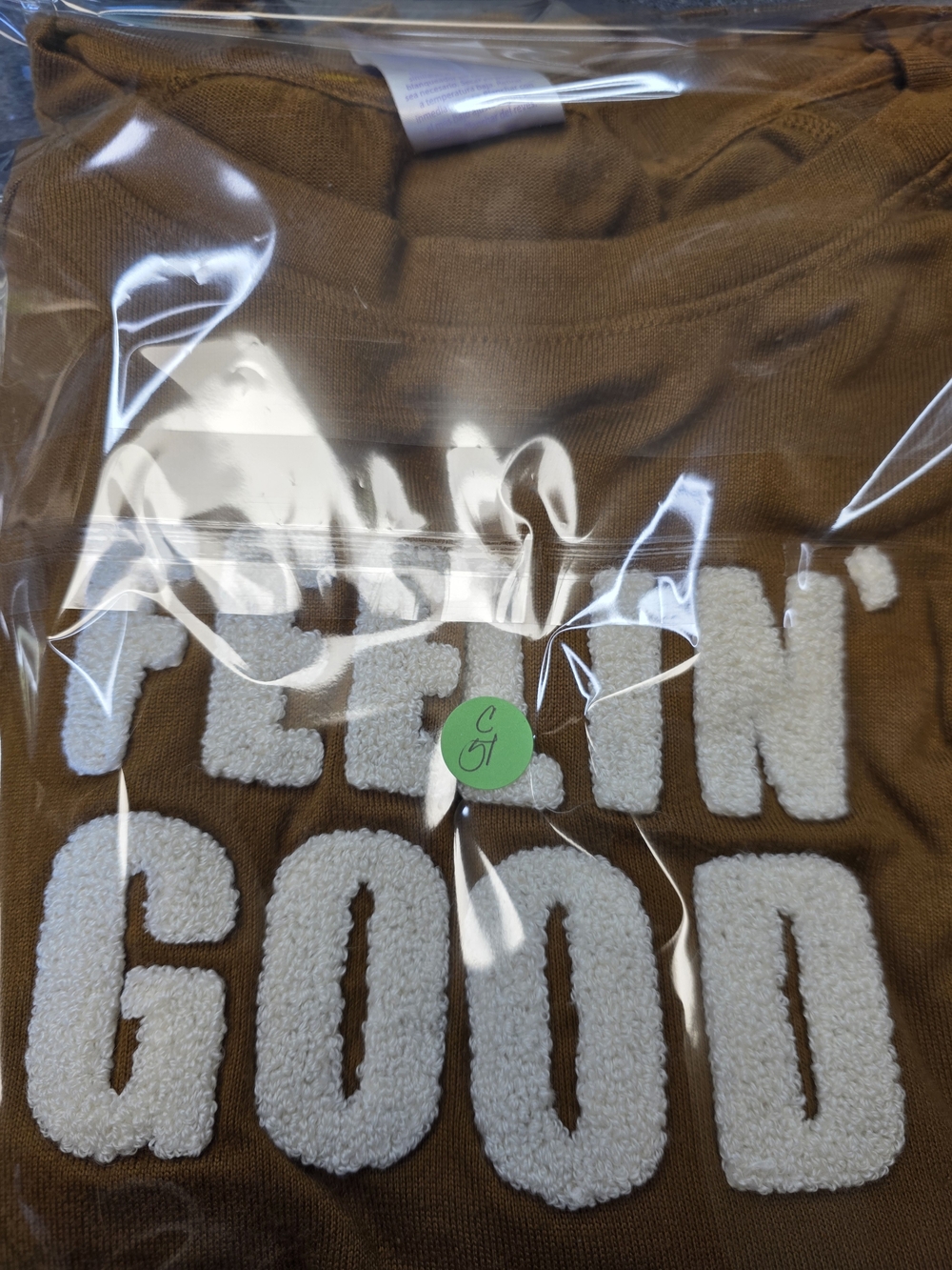 Secret Treasures Brown Feelin' Good Long-Sleeve Pullover - Picture 4 of 4